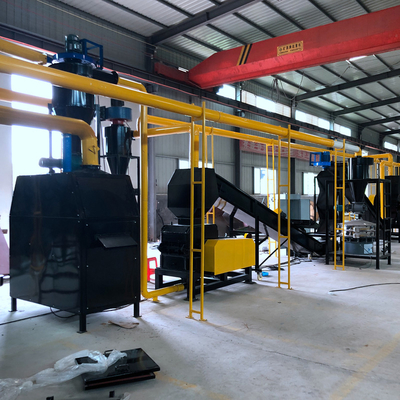 mobiele telefoonbatterij recyclingsmachine/het materiaal van de afvalbatterij verpletterende recyclingslijn